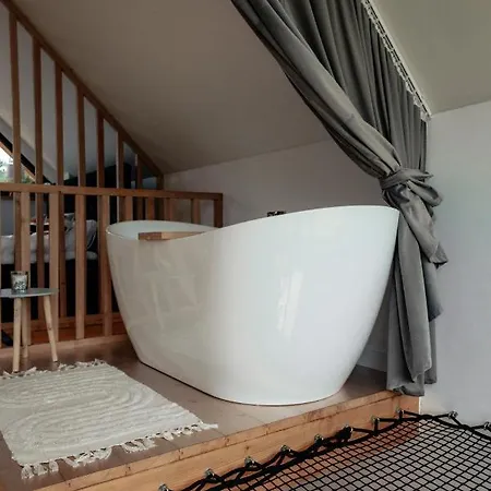 بيت للعطل Pod Lasem - Brzozowy *