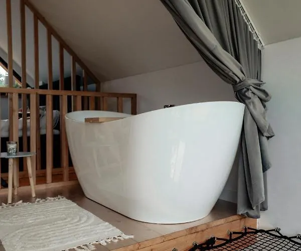 Dom wakacyjny Pod Lasem - Brzozowy *